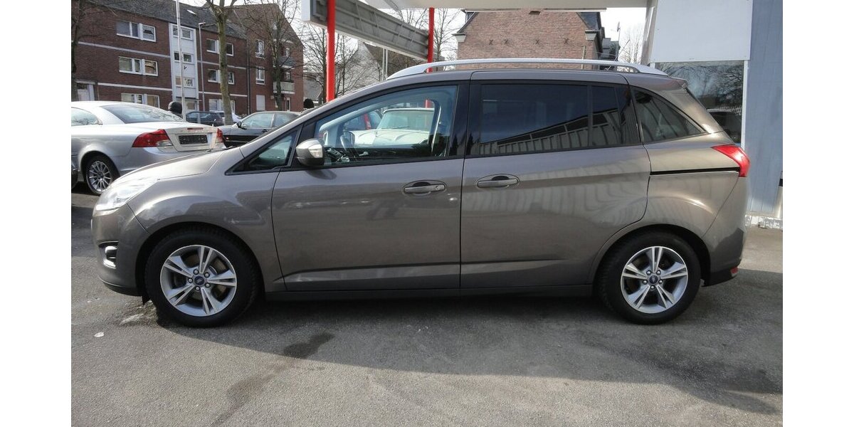 Ford Grand C-Max SYNC Edit. 1,6L/110KW Klima+PDC Top 170.000 km 4.500 &euro; Neuss 41462