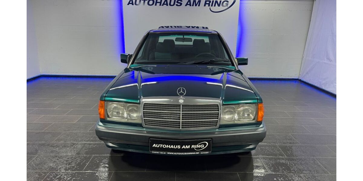 Mercedes-Benz 190 152.020 km 18.999 &euro; Ratingen bei Düsseldorf 40878