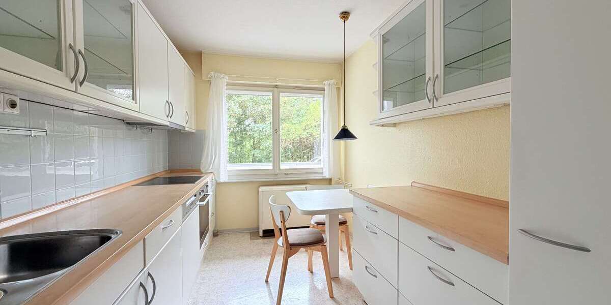 Etagenwohnung ratingen homberg - 4 Zimmer, 105 m&sup2;, 1.000&euro; | Angebot:27373747