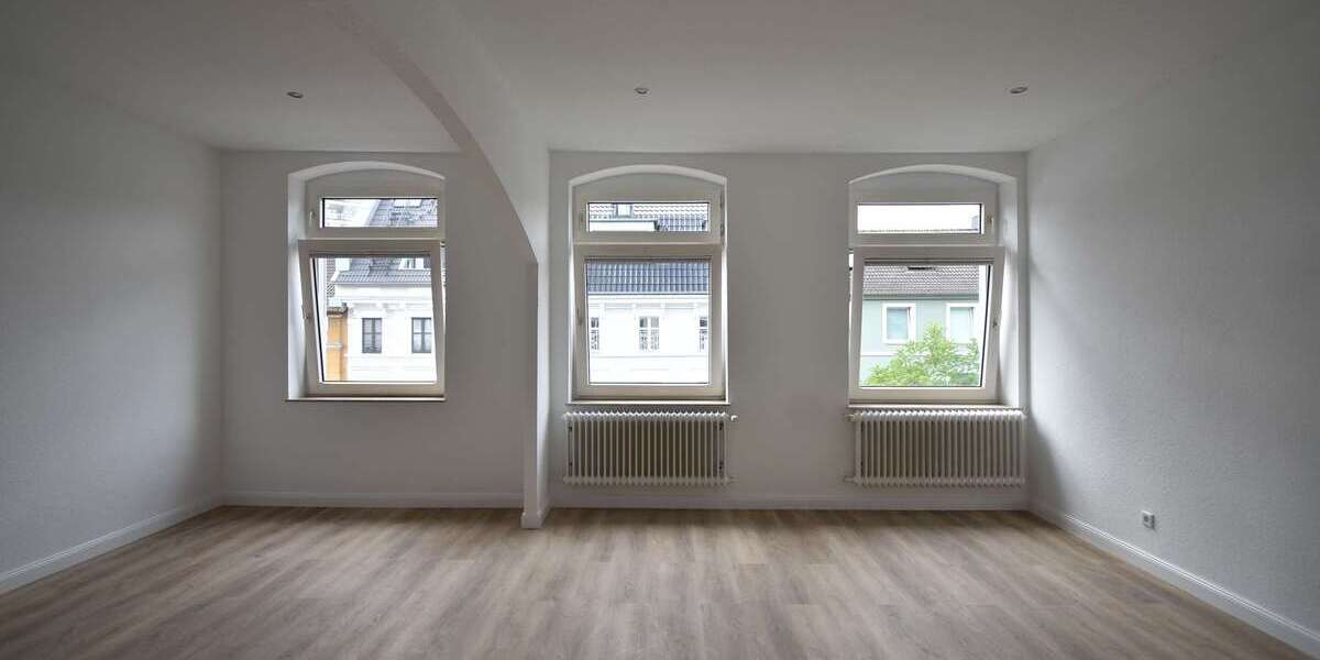 Etagenwohnung Düsseldorf Unterbilk - 2 Zimmer, 98 m&sup2;, 1.795&euro; | Angebot:24762410