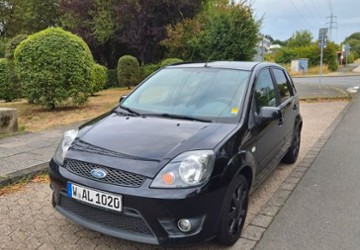 Ford Fiesta 105.000 km 2.490 &euro; Wuppertal 42327