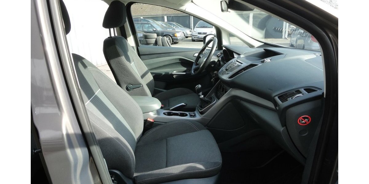 Ford Grand C-Max SYNC Edit. 1,6L/110KW Klima+PDC Top 170.000 km 4.500 &euro; Neuss 41462