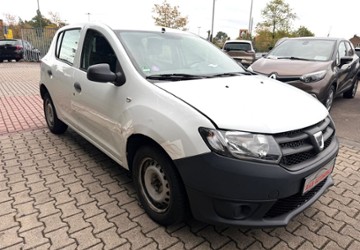 Dacia Sandero 202.110 km 1.700 &euro; Moers 47445