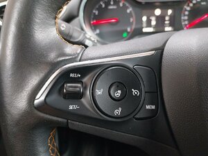Opel Crossland X Ultimate AHK Pano Head-UP Park&Go Keyl 40.864 km 15.490 &euro; HAAN 42781