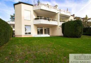 Wohnung Düsseldorf / Benrath Benrath - 3 Zimmer, 140 m&sup2;, 1.950&euro; | Angebot:27351989
