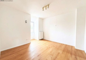 Wohnung Wuppertal Gemarkung Langerfeld - 4 Zimmer, 78 m&sup2;, 900&euro; | Angebot:27252107