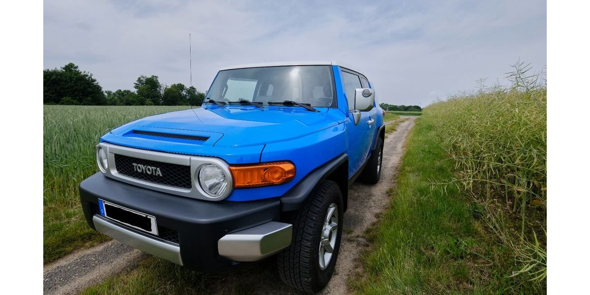 Toyota FJ 211.400 km 25.000 &euro; Ratingen 40878