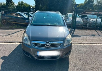 Opel Zafira 130.000 km 2.800 &euro; Essen 45359