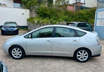 Toyota Prius 162.000 km 5.999 &euro; Wuppertal 42277