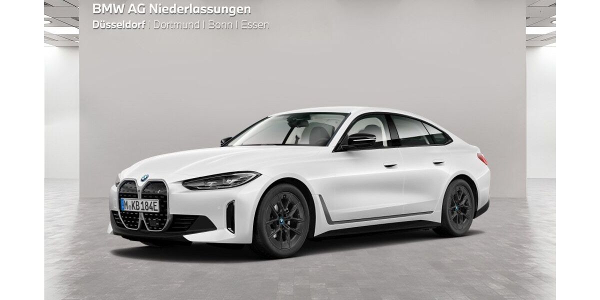 BMW i4 30.382 km 38.990 &euro; Düsseldorf 40237