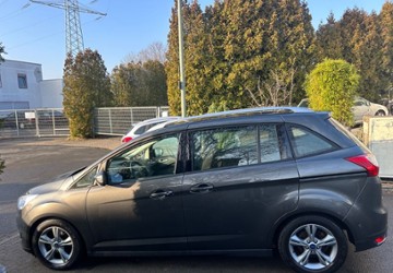 Ford Grand C-Max 95.000 km 7.390 &euro; Essen 45326