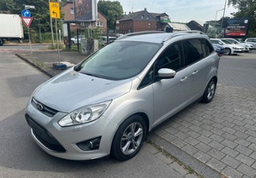 Ford Grand C-Max 179.000 km 5.880 &euro; Duisburg 47226