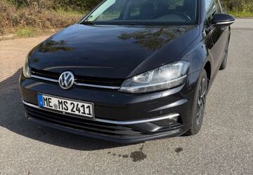 VW Golf 290.000 km 8.499 &euro; Ratingen 40883
