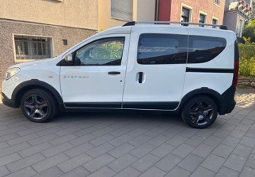 Dacia Dokker 122.200 km 9.490 &euro; Essen 45131