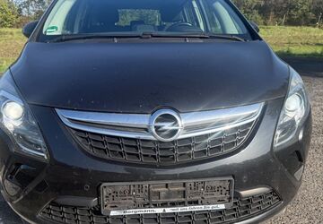 Opel Zafira Tourer 200.000 km 3.850 &euro; Neukirchen-Vluyn (bei Duisburg) 47506
