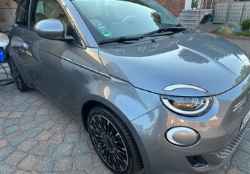 Fiat 500e 64.000 km 17.500 &euro; Oberhausen 46149