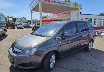 Opel Zafira 100.000 km 6.400 &euro; Sprockhövel 45549