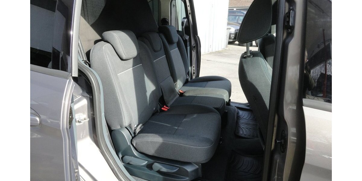 Ford Grand C-Max SYNC Edit. 1,6L/110KW Klima+PDC Top 170.000 km 4.500 &euro; Neuss 41462